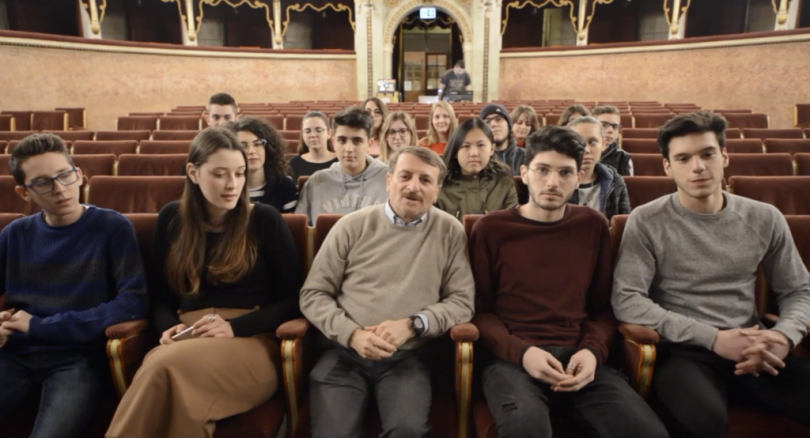 VIDEO - Giacomo Poretti con i ragazzi dell'Aula Amianto